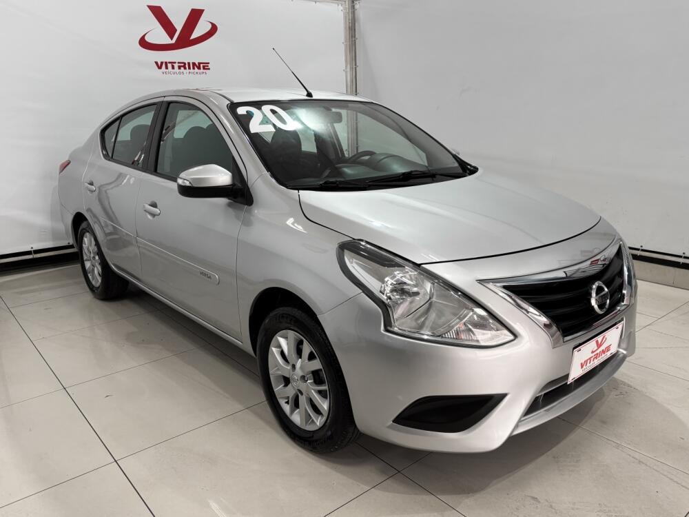 Nissan Versa