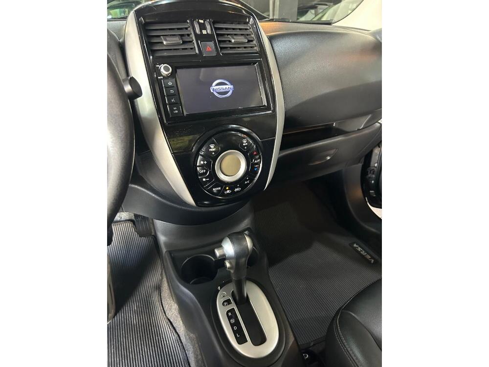 Nissan Versa