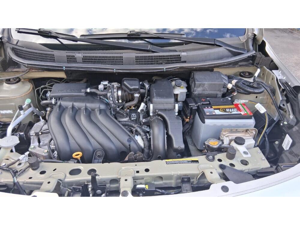 Nissan Versa