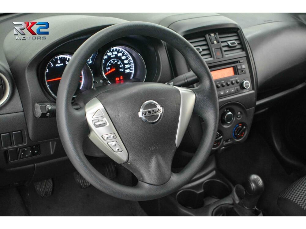 Nissan Versa