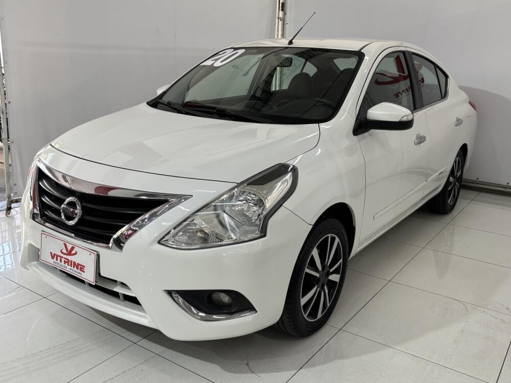 Nissan Versa