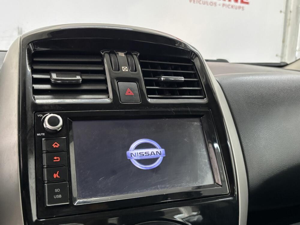 Nissan Versa