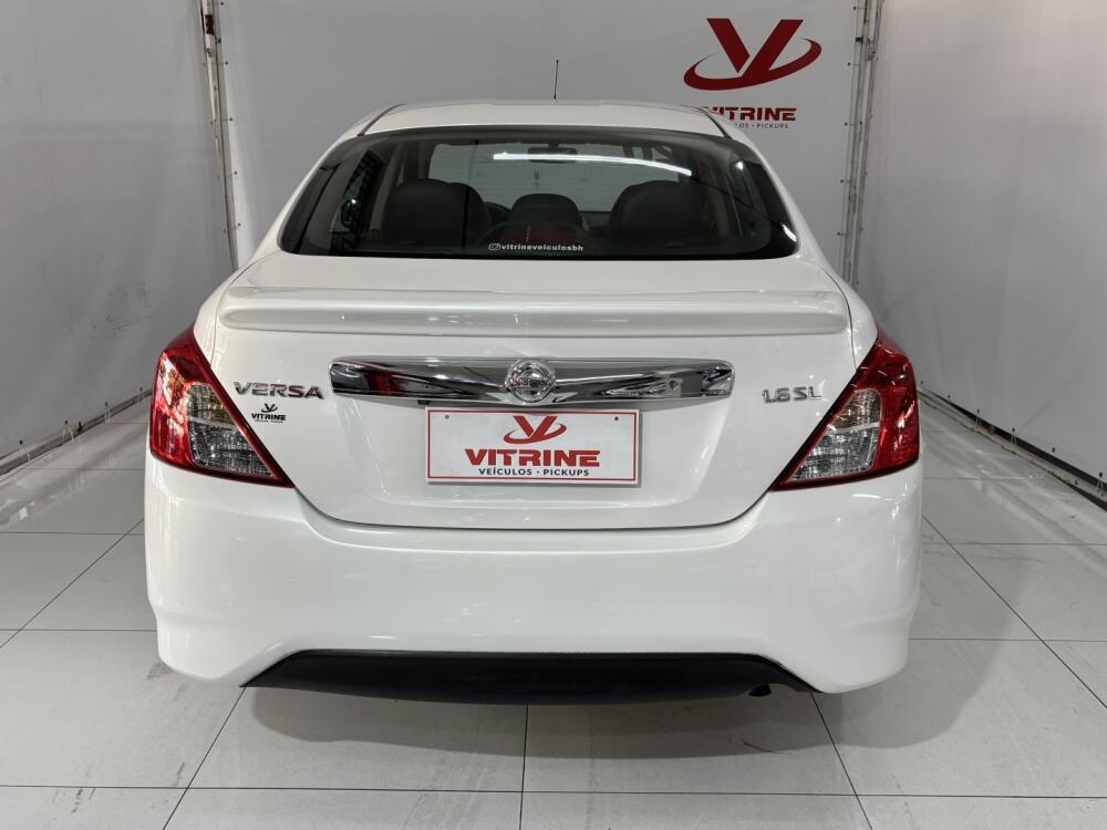 Nissan Versa