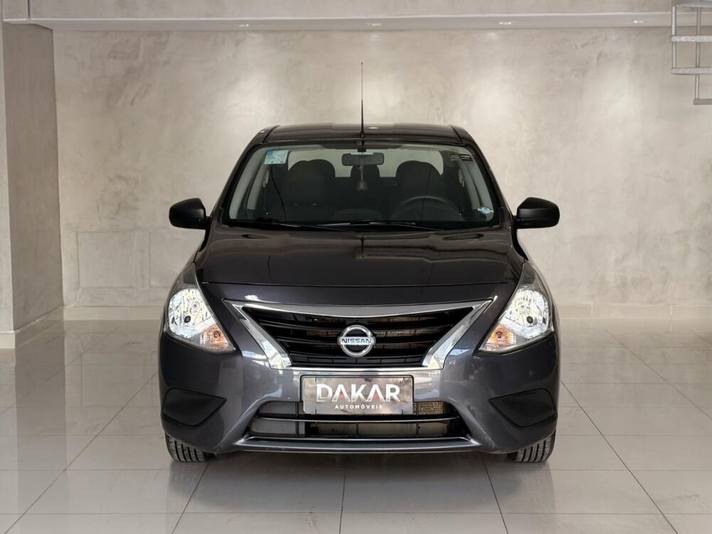 Nissan Versa