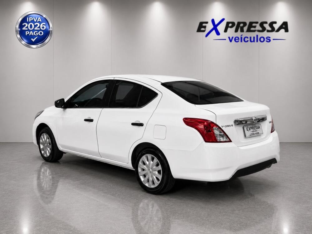 Nissan Versa