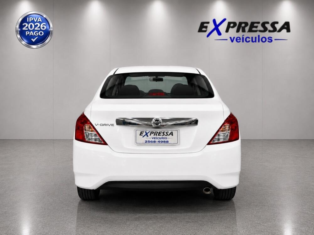 Nissan Versa