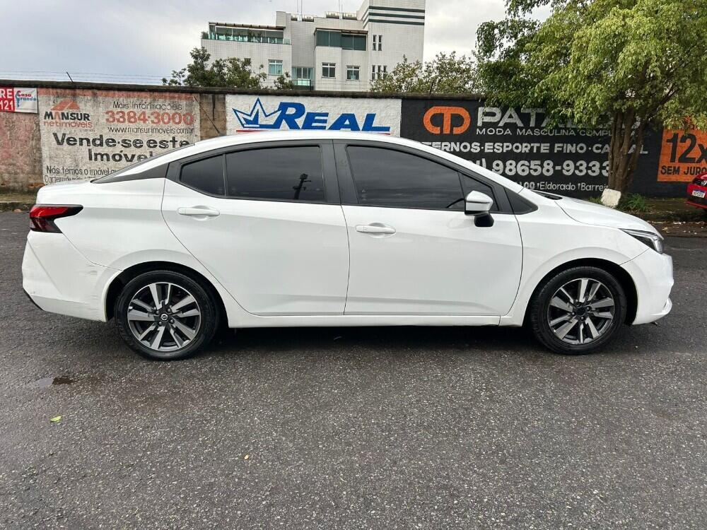 Nissan Versa