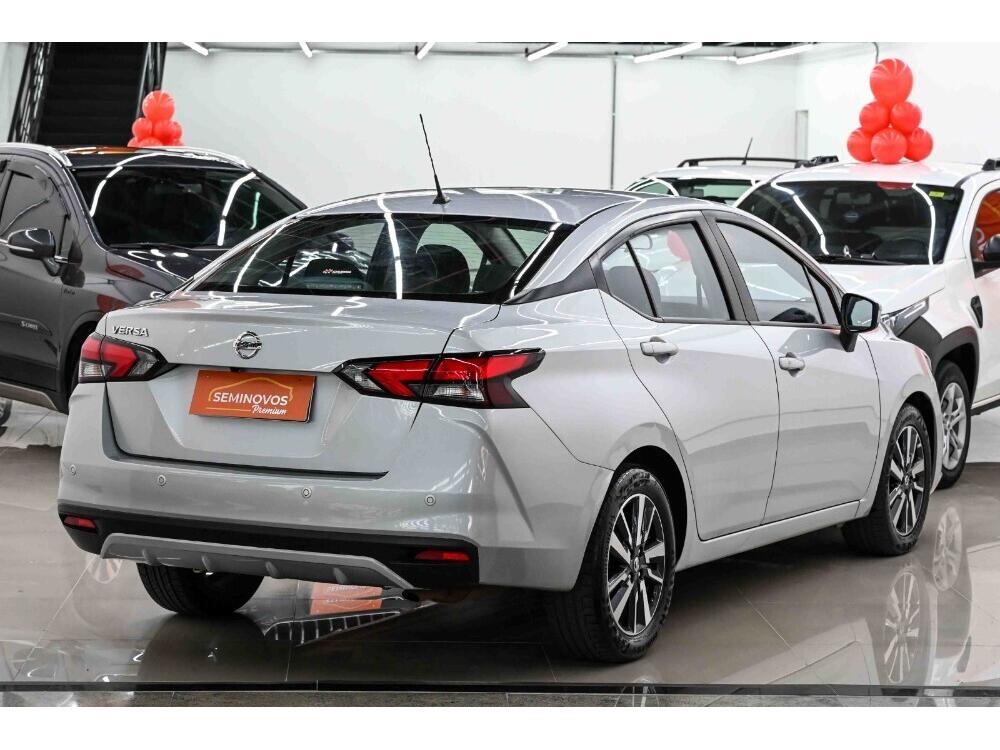 Nissan Versa