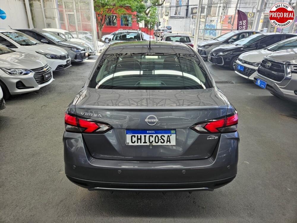Nissan Versa