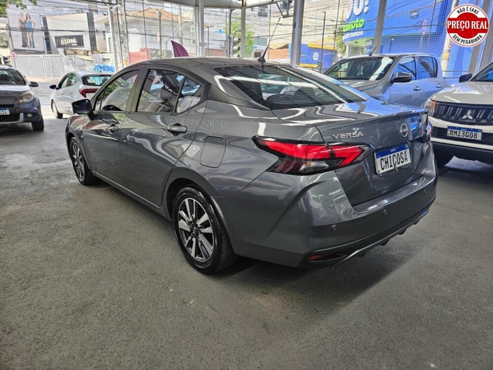 Nissan Versa