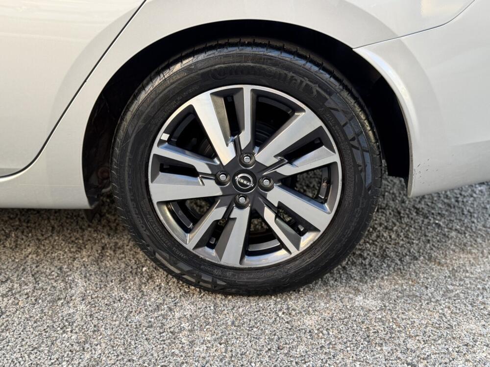 Nissan Versa