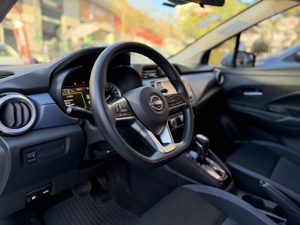 Nissan Versa
