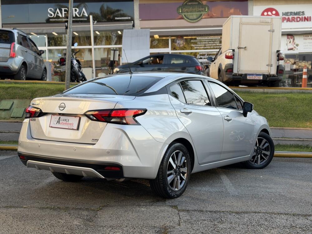 Nissan Versa