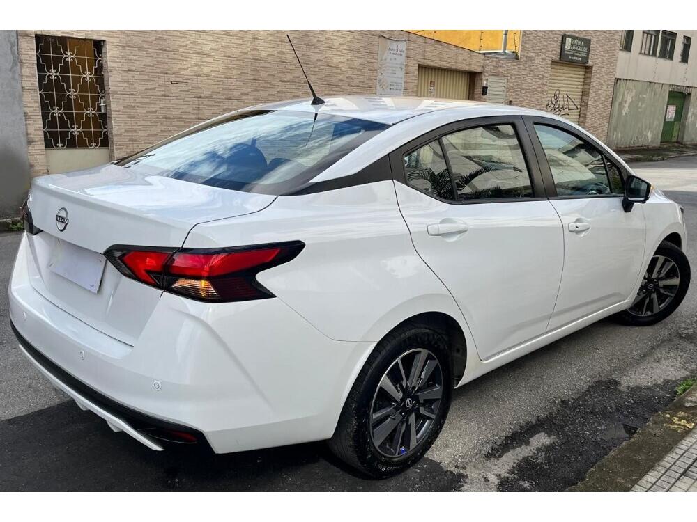 Nissan Versa