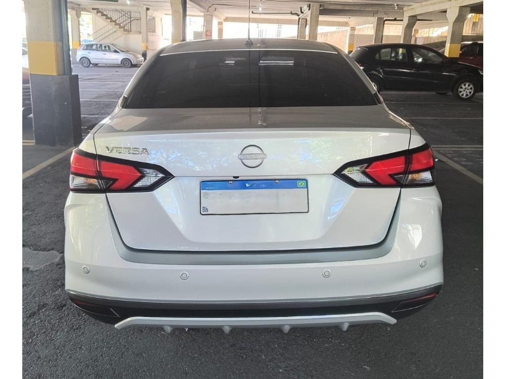 Nissan Versa