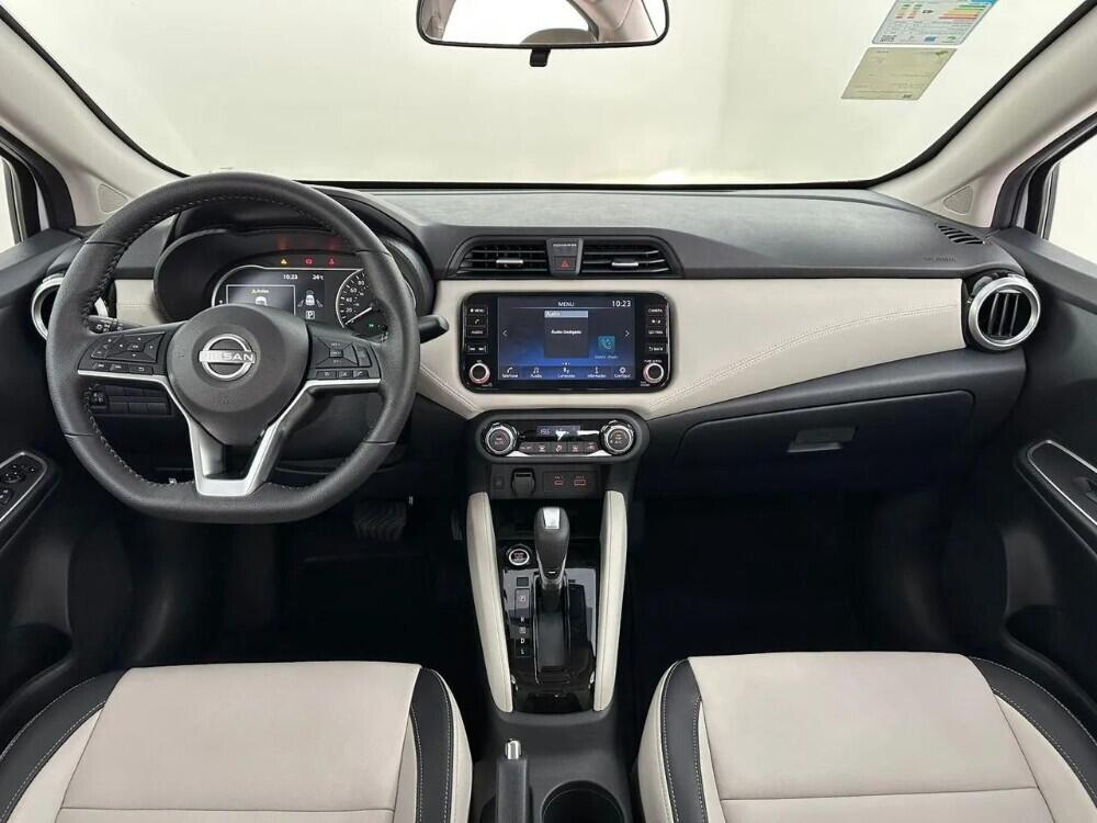 Nissan Versa