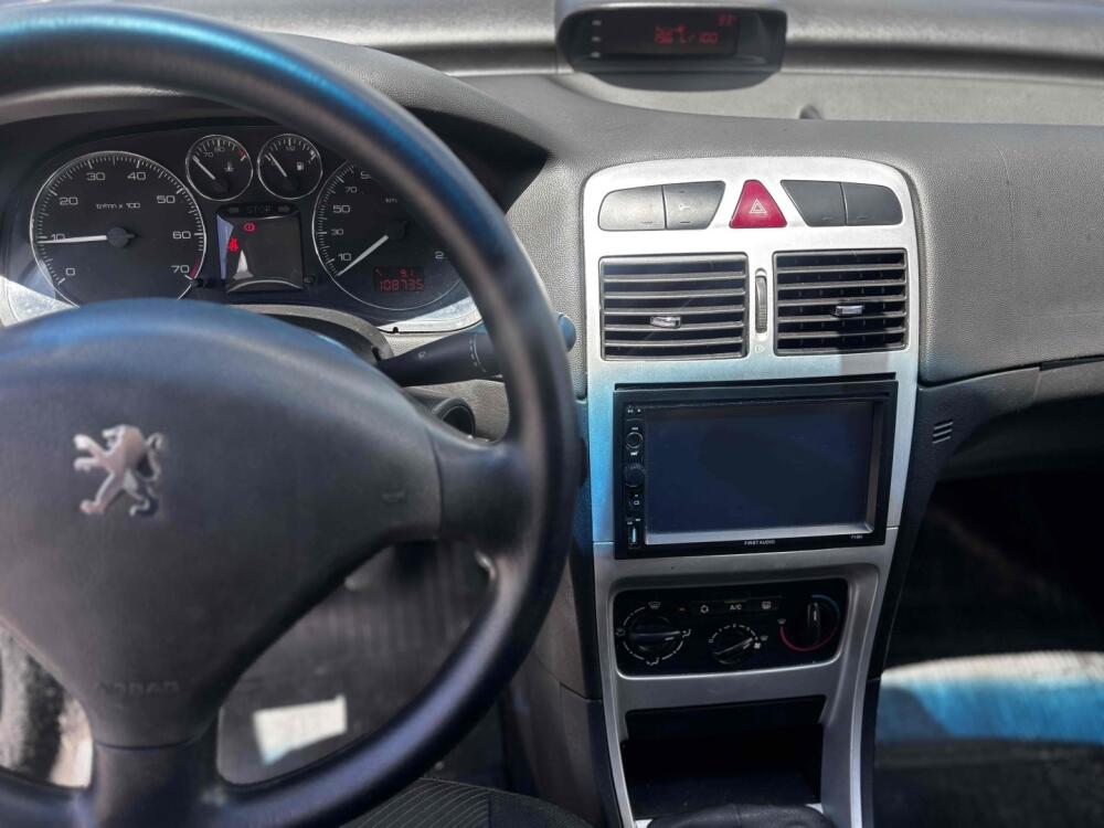 Peugeot 307