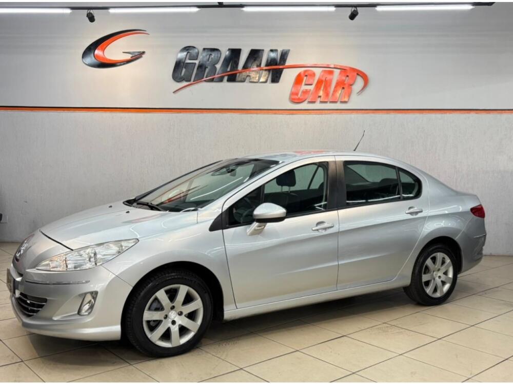 Peugeot 408