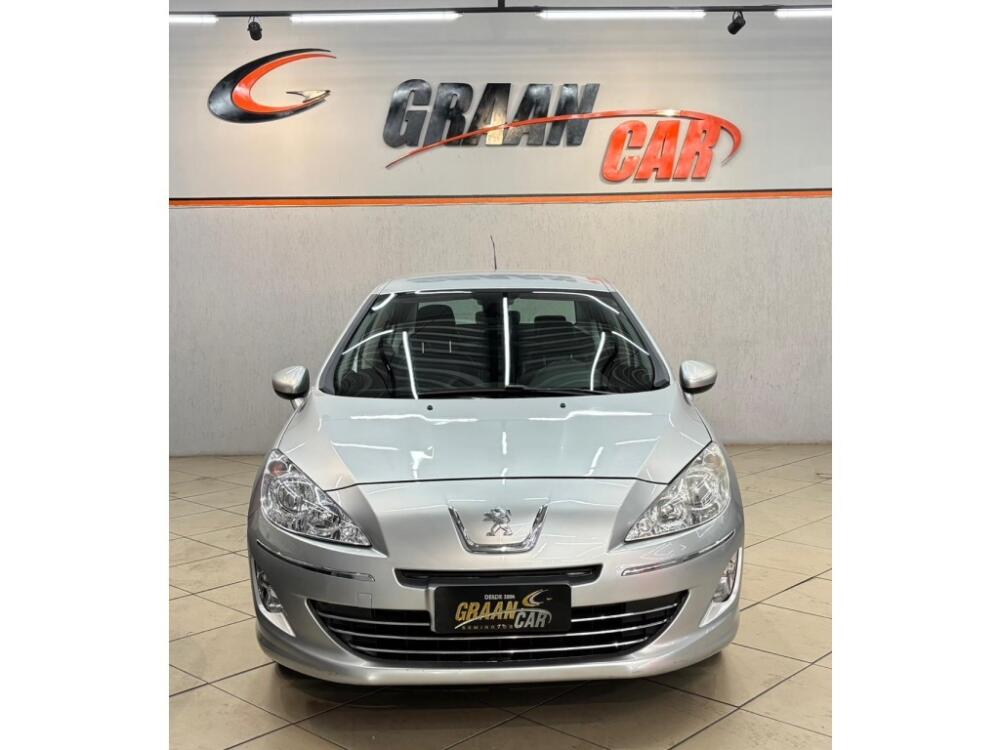 Peugeot 408