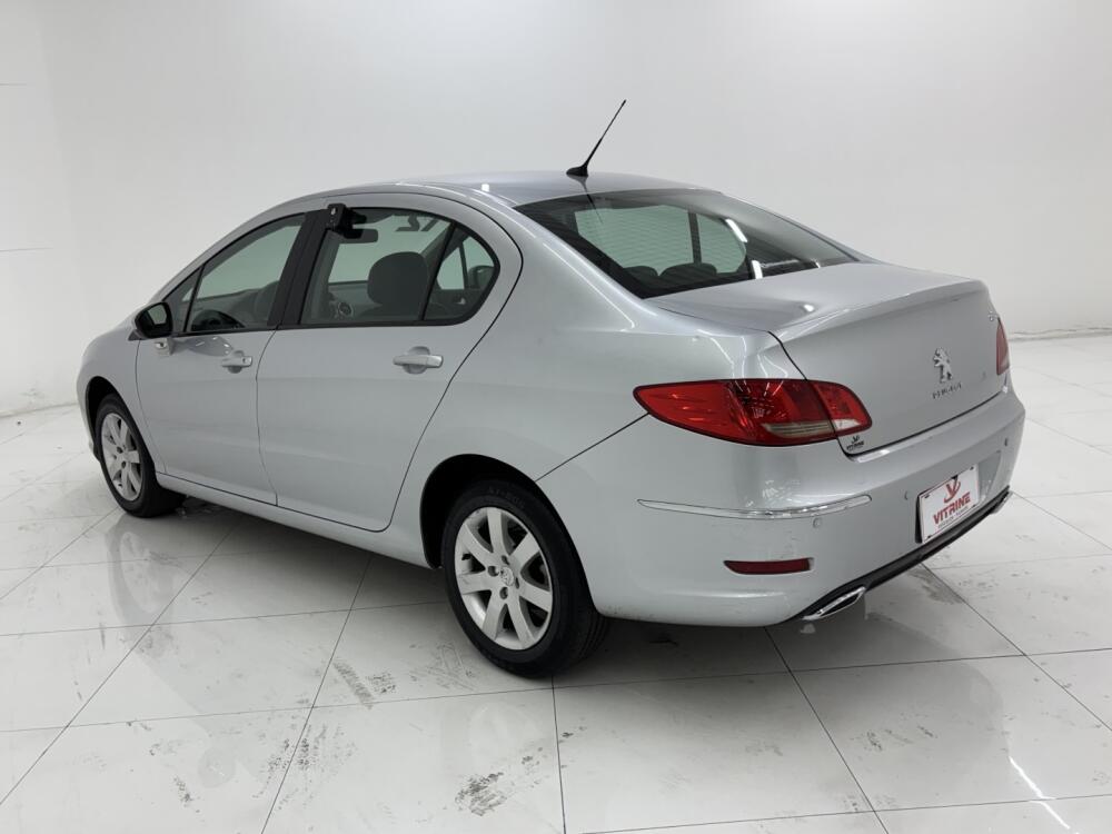 Peugeot 408