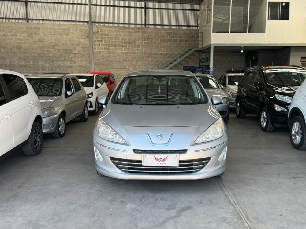 Peugeot 408