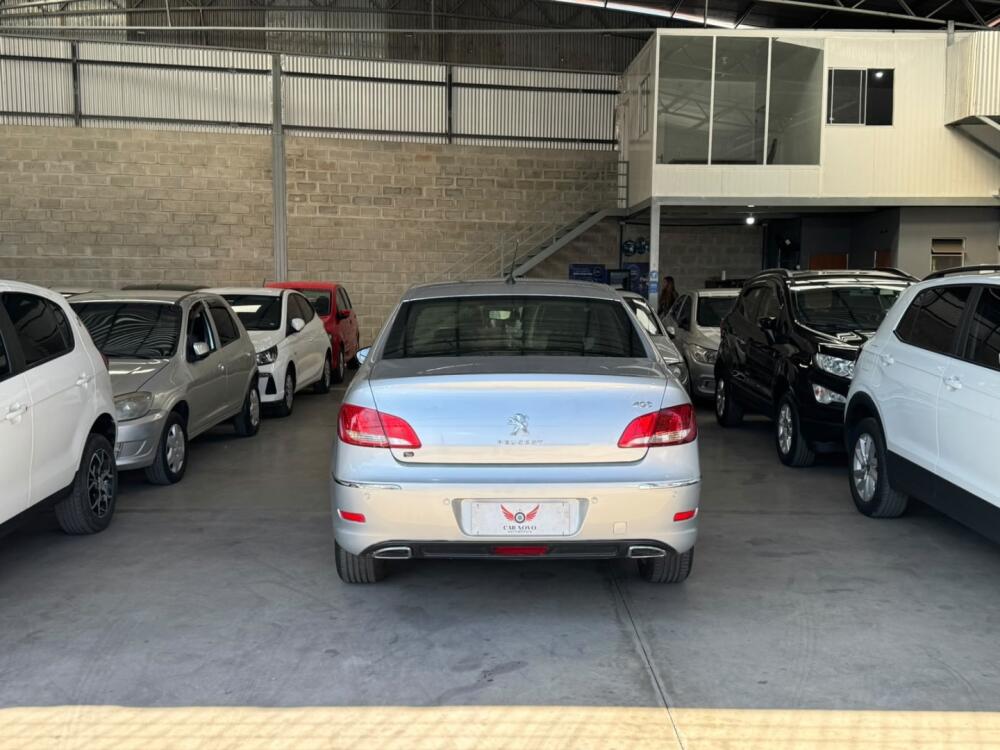 Peugeot 408