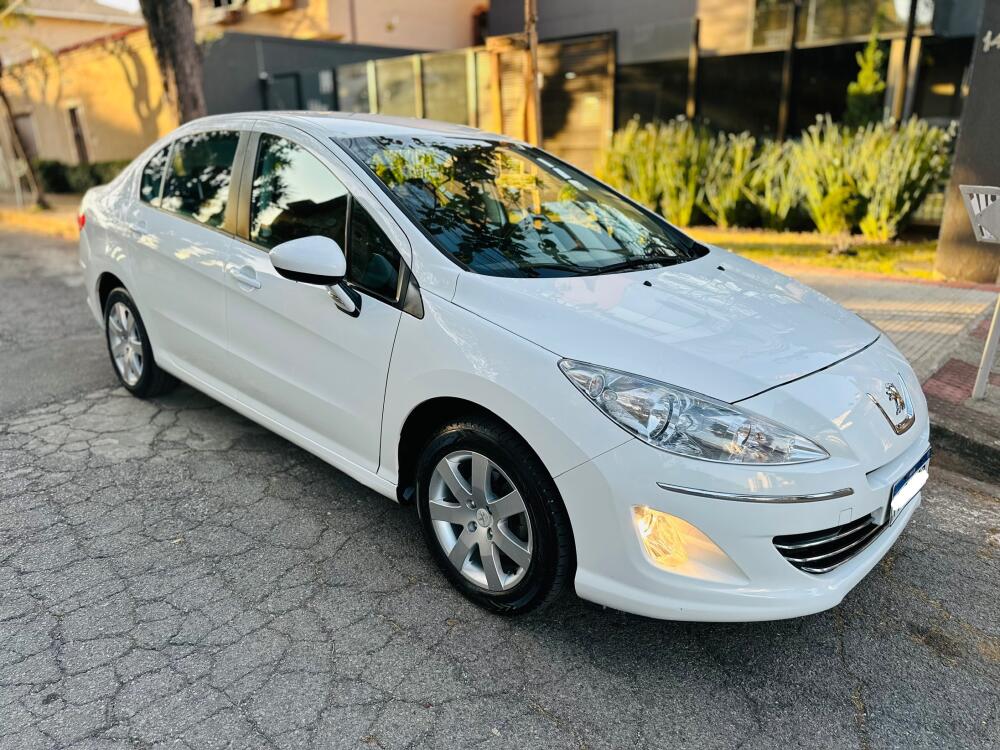 Peugeot 408