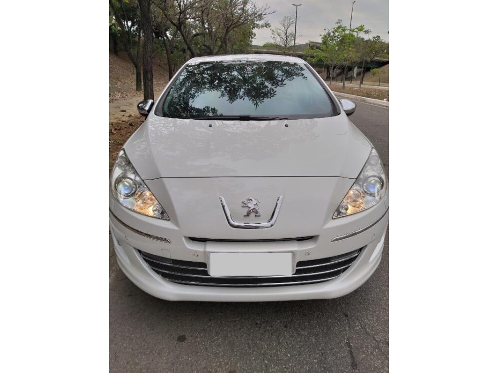 Peugeot 408