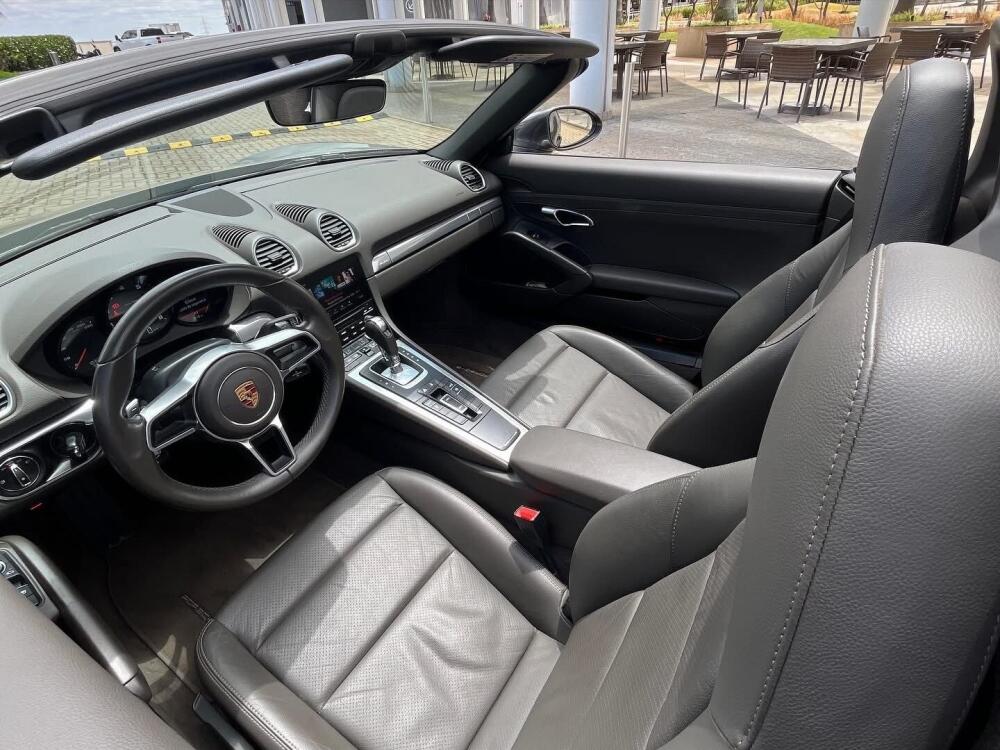 Porsche 718