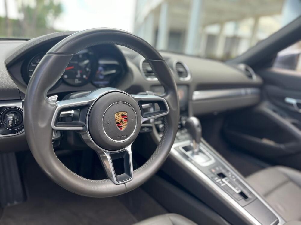 Porsche 718