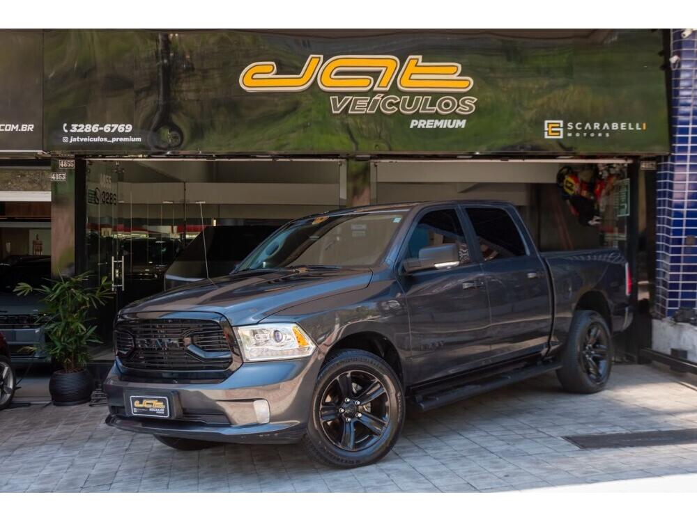 Ram 1500 LARAMIE NIGHT ED. 5. 2023