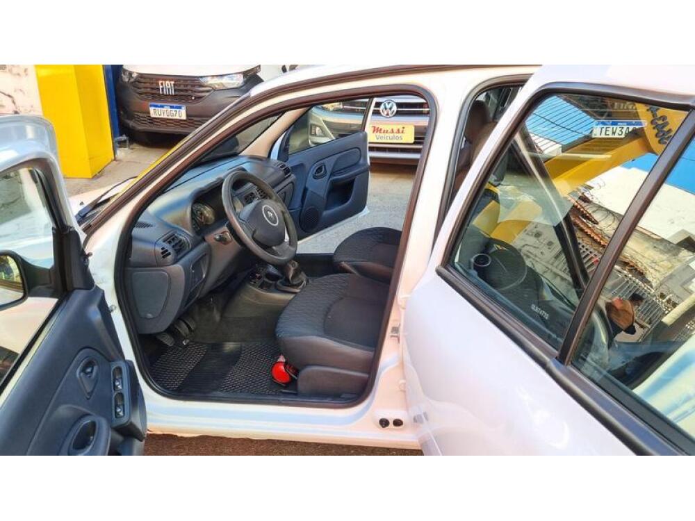 Renault Clio Hatch