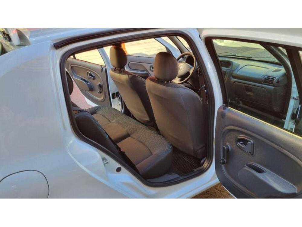 Renault Clio Hatch