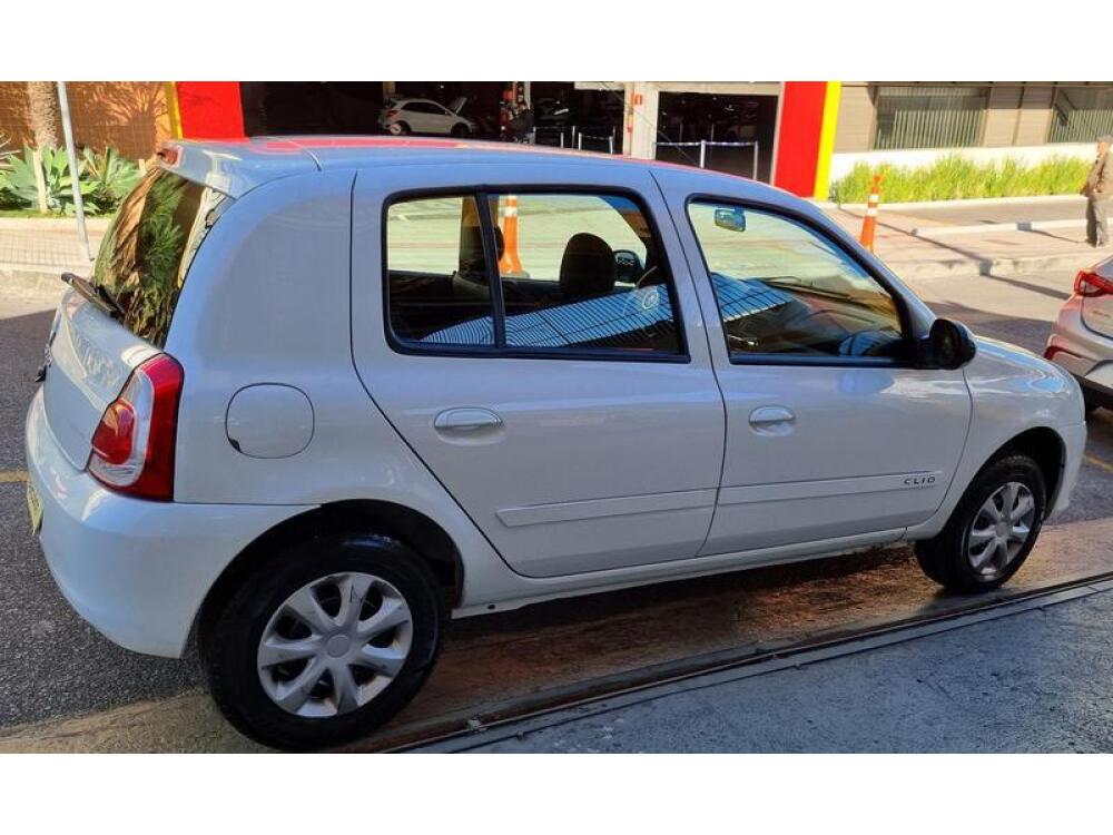 Renault Clio Hatch