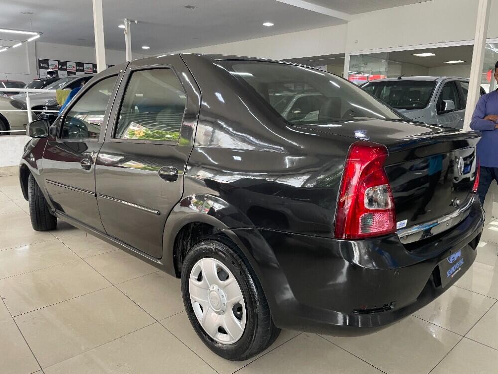 Renault Logan