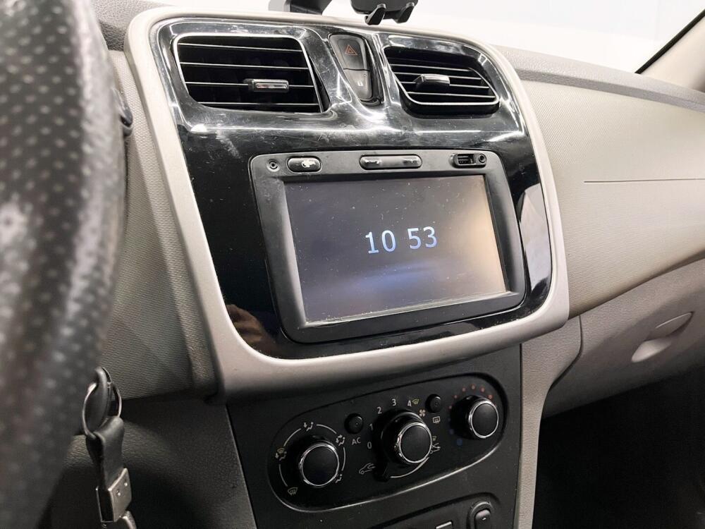 Renault Logan