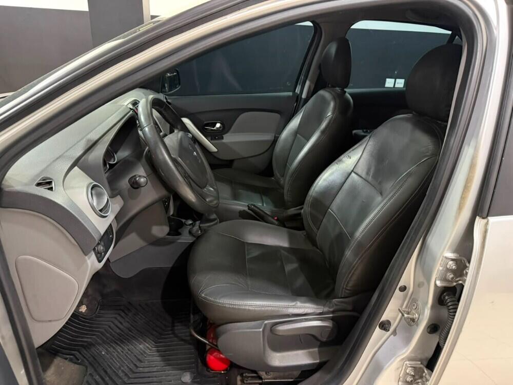 Renault Logan