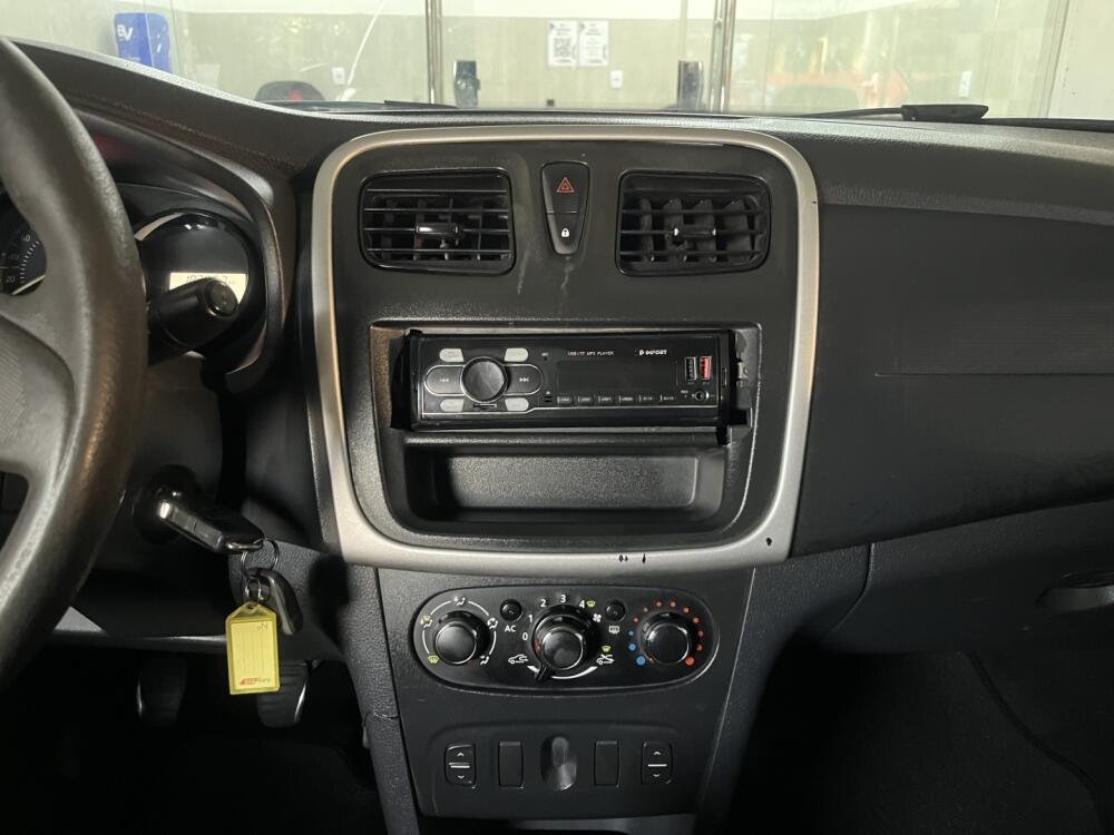 Renault Logan