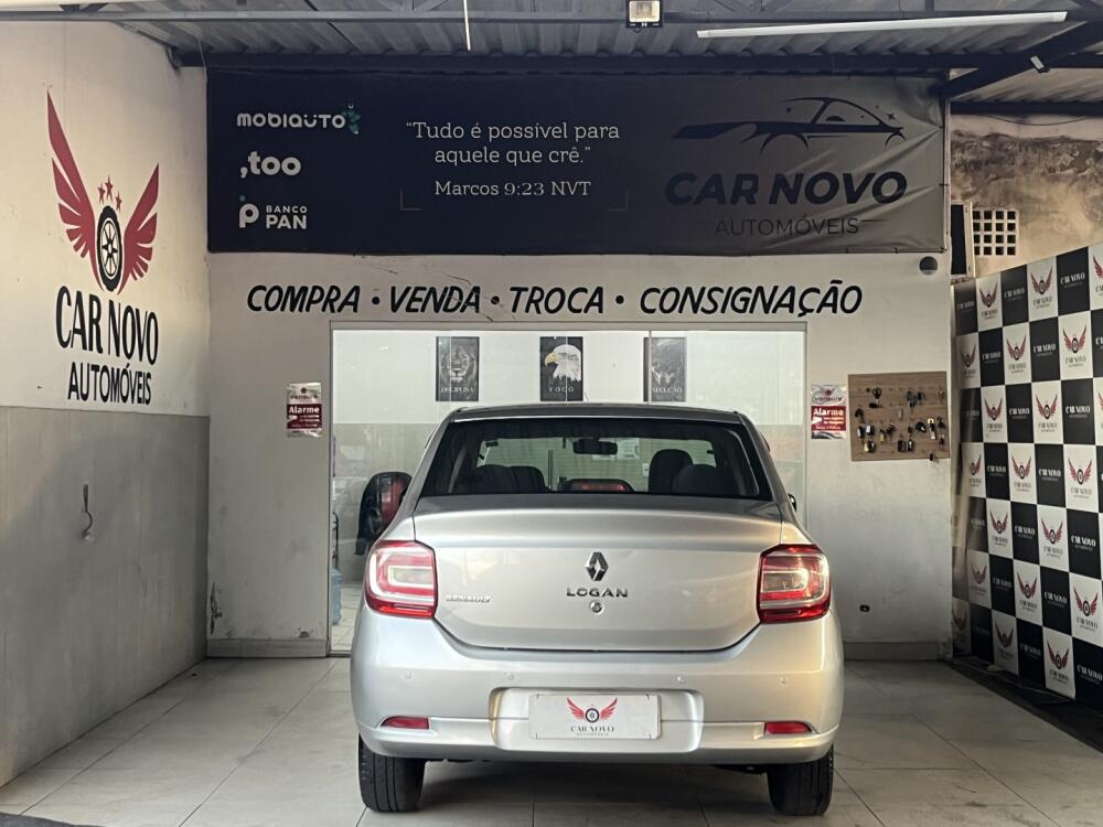 Renault Logan