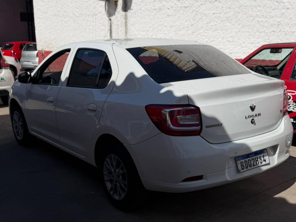 Renault Logan