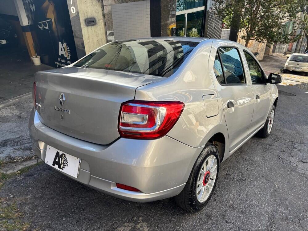 Renault Logan