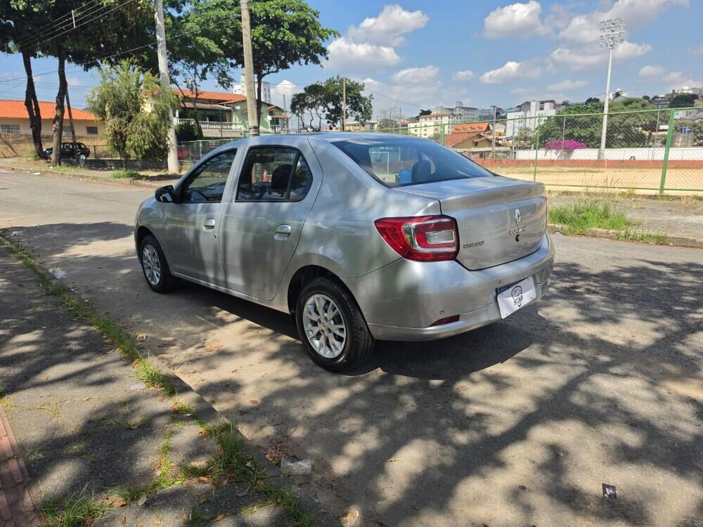 Renault Logan