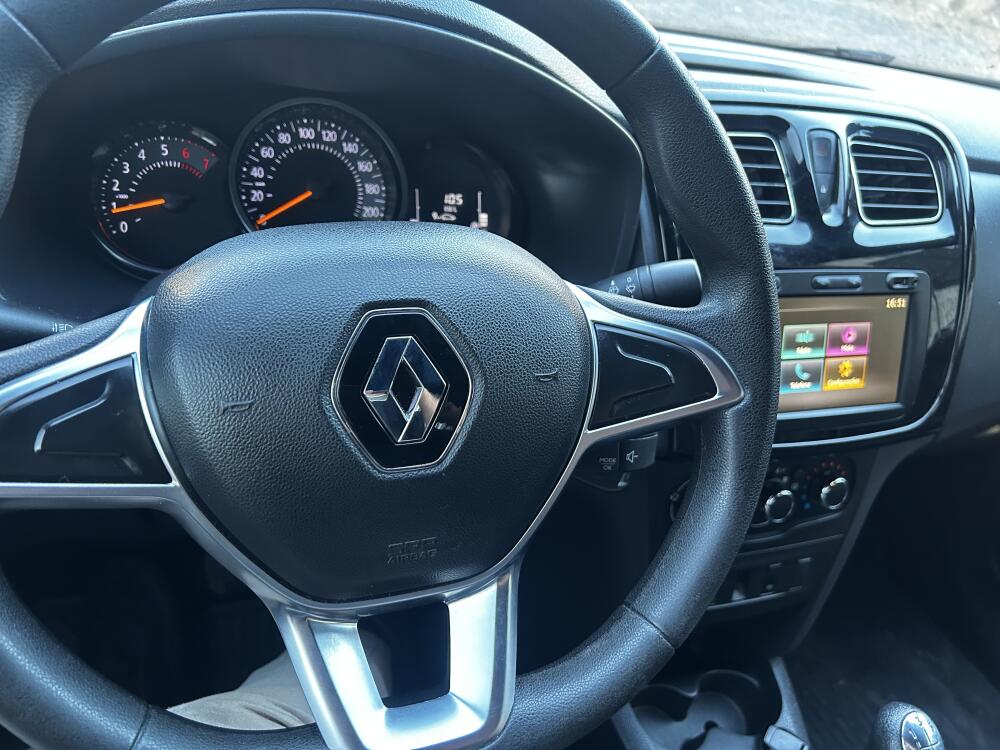 Renault Logan