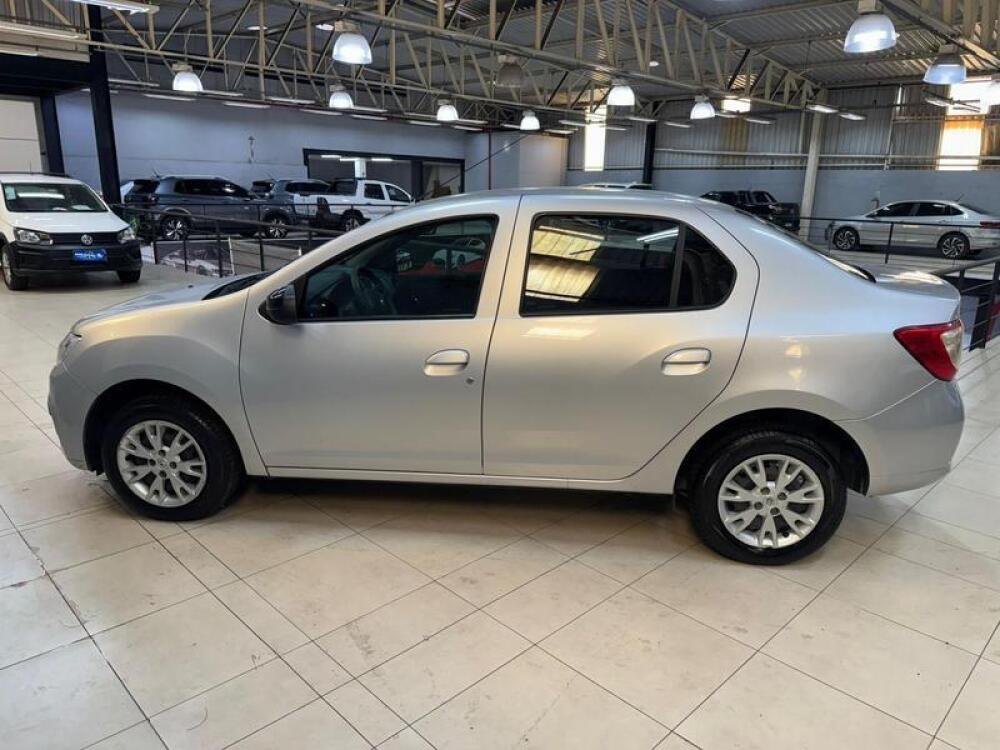 Renault Logan