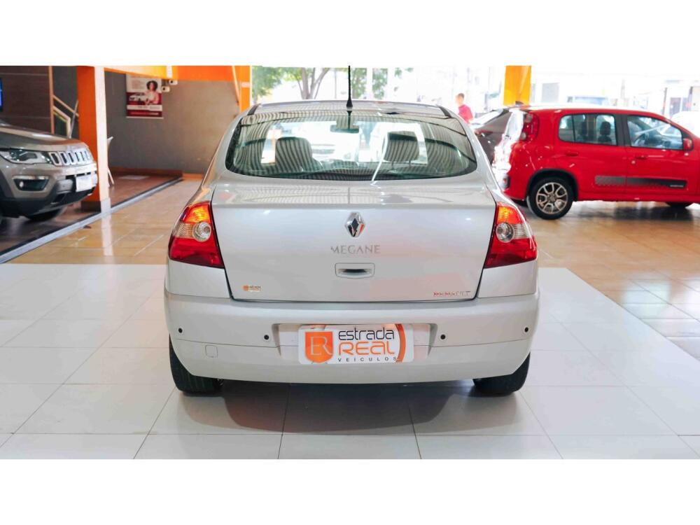 Renault Megane Sedan