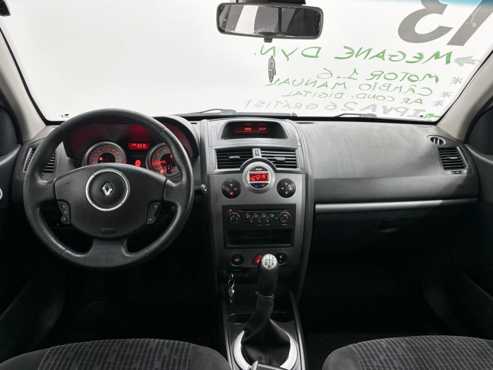 Renault Megane Sedan