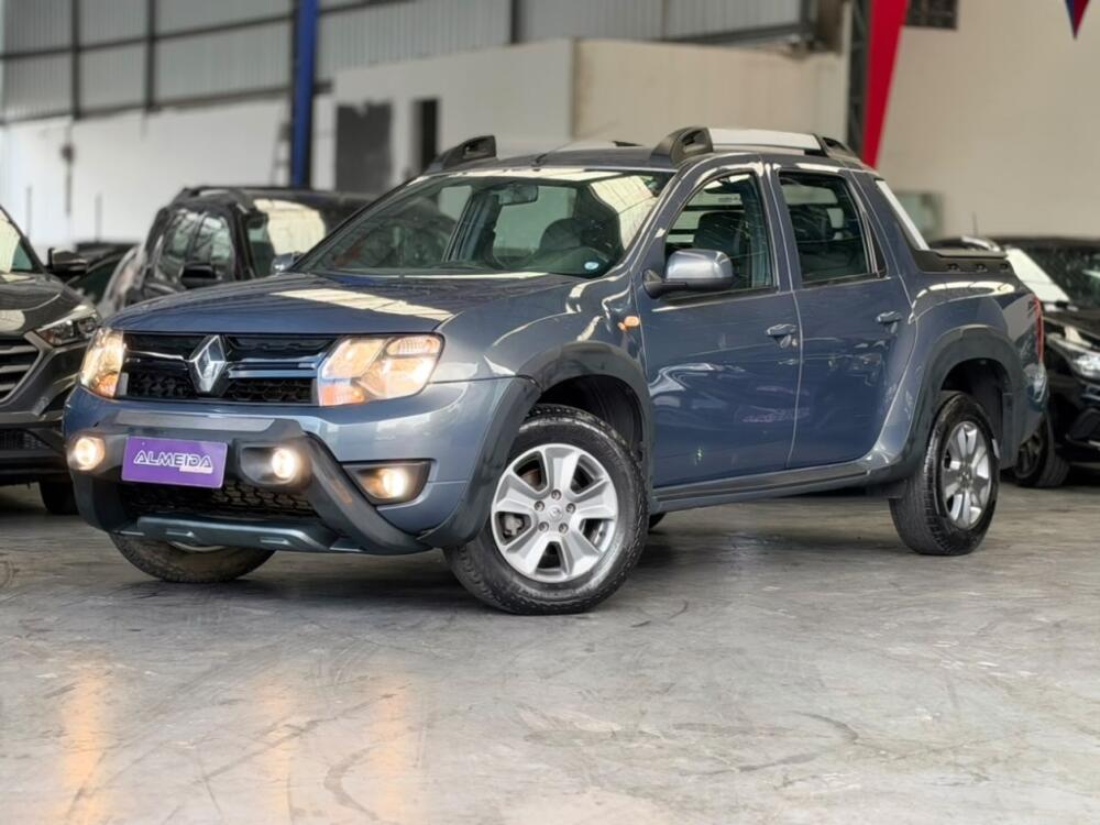 Renault Oroch 2.0 16v 2.0 16V HI-FLEX DYNAMIQUE AUTOMÁTICO 2018