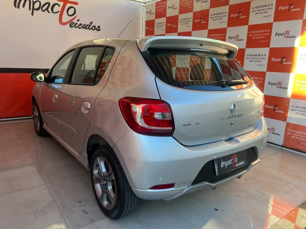 Renault Sandero
