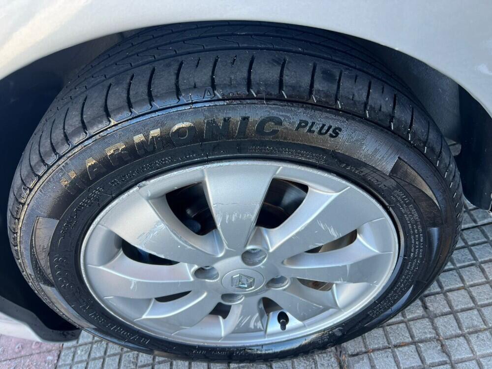 Renault Symbol