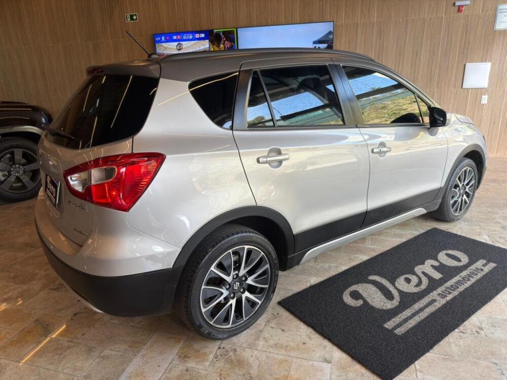 Suzuki S-Cross